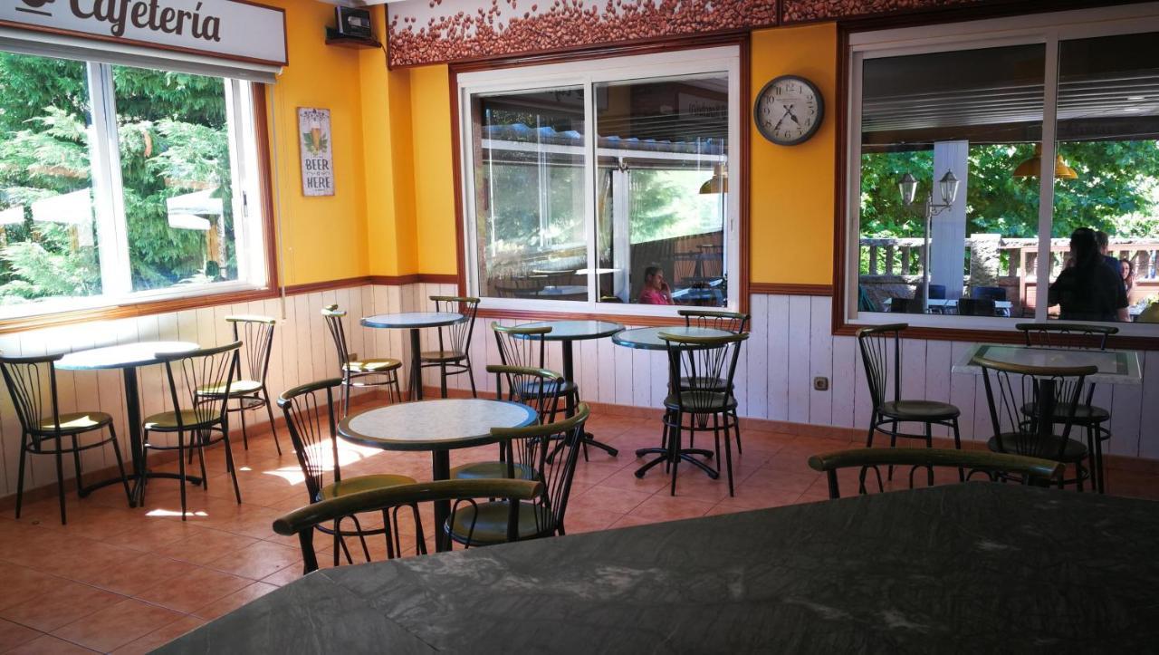 Hostal Restaurante Rancheiro Vigo Exterior photo